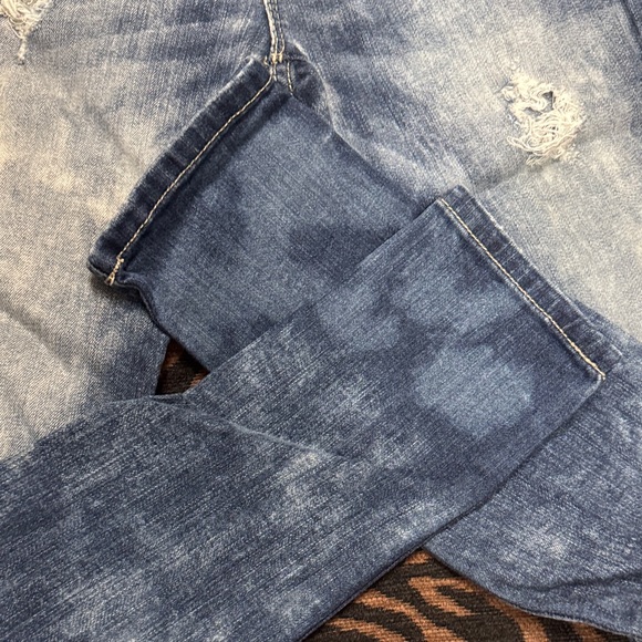 Diesel Men's Faded Blue Skinny Jeans - Picture 4 of 7